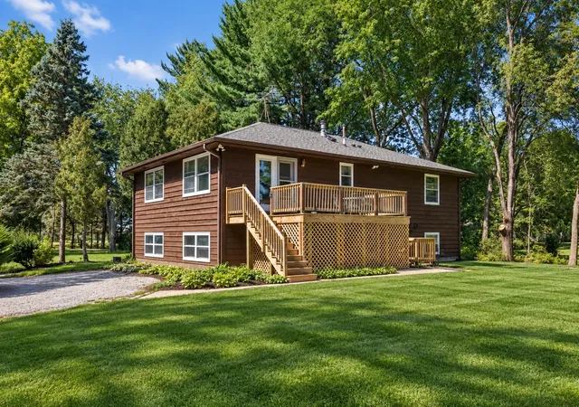 Photo 2 of Single family home for sale at 4512 S Ridgeway Rd, Ringwood, IL 60072 | MLS# 12722004 | Listing updated on 2026-09-23