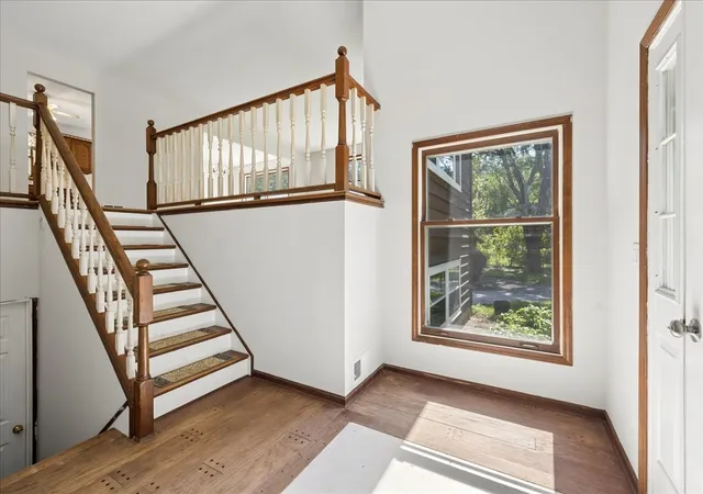 Photo 4 of Single family home for sale at 4512 S Ridgeway Rd, Ringwood, IL 60072 | MLS# 12722004 | Listing updated on 2026-09-23