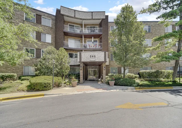 Photo 28 of Condo for sale at 245 S Park Ln #419, Palatine, IL 60074 | MLS# 12722055 | Listing updated on 2026-09-04