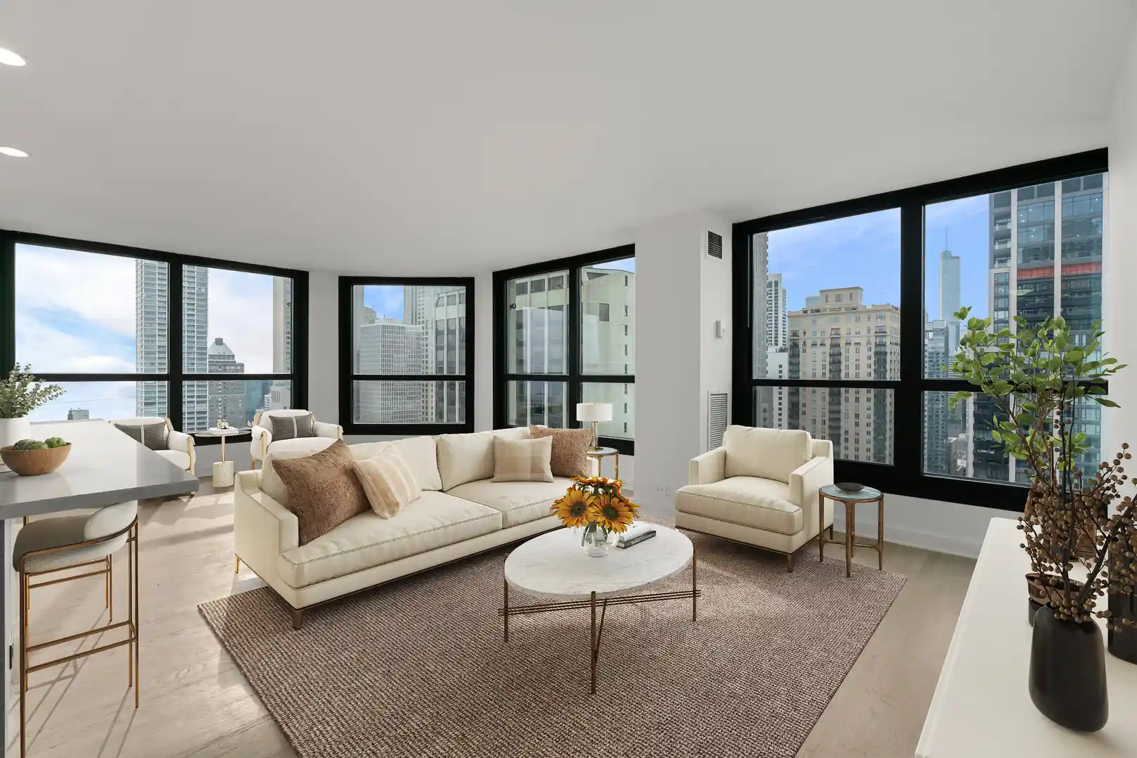 Listing Photo 2 - Condo for sale in 1030 N State St located at 1030 N State St, Chicago, IL 60610 - Unit #28H