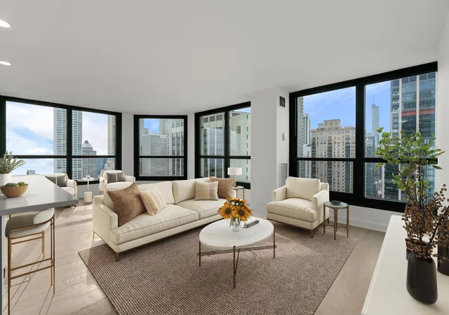 Listing Photo 2 - Condo for sale in building located at 1030 N State St, Chicago, IL 60610 - Unit #28H