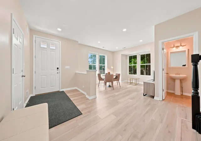 Photo 3 of Townhouse for sale at 2112 S Crambourne Way #6-6, Arlington Heights, IL 60005 | MLS# 12722098 | Listing updated on 2026-09-02