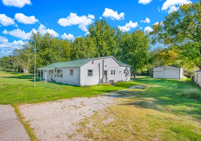 Single family home for sale at 207 E North St, Heyworth, IL 61745 | MLS# 12722205