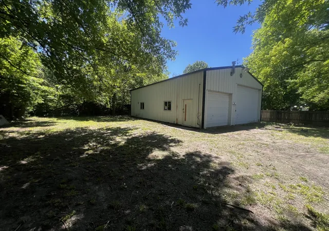 Photo 4 of Single family home for sale at 207 E North St, Heyworth, IL 61745 | MLS# 12722205 | Listing updated on 2026-08-11