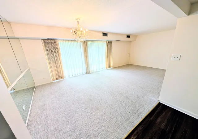 Photo 4 of Condo for sale at 3505 Lakeview Dr #104, Hazel Crest, IL 60429 | MLS# 12722269 | Listing updated on 2026-09-03