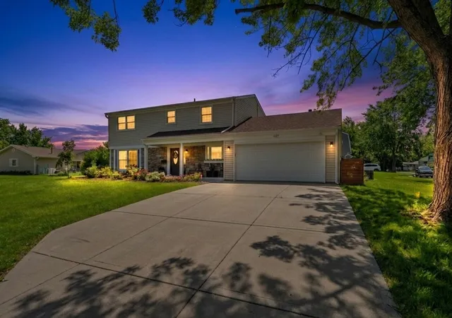 1st image of 407 N Braintree Dr, Schaumburg, IL 60194 | MLS# 12722307