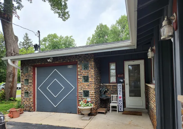 image of 8548 40th St, Lyons, IL 60534 | MLS# 12722317