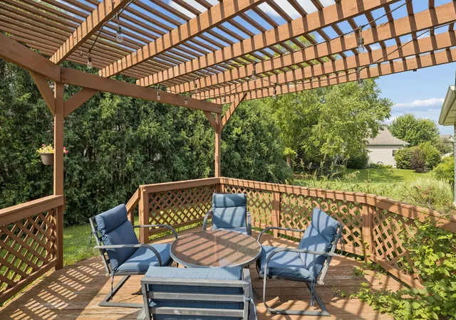 2nd image of 756 Pembridge Pl, Sugar Grove, IL 60554 | MLS# 12722350