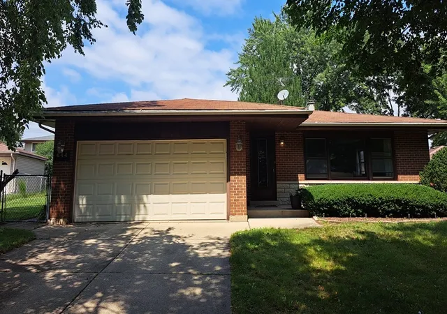 Photo 1 of Single family home for sale at 644 Bryn Mawr Ave, Bartlett, IL 60103 | MLS# 12722379 | Listing updated on 2026-08-09