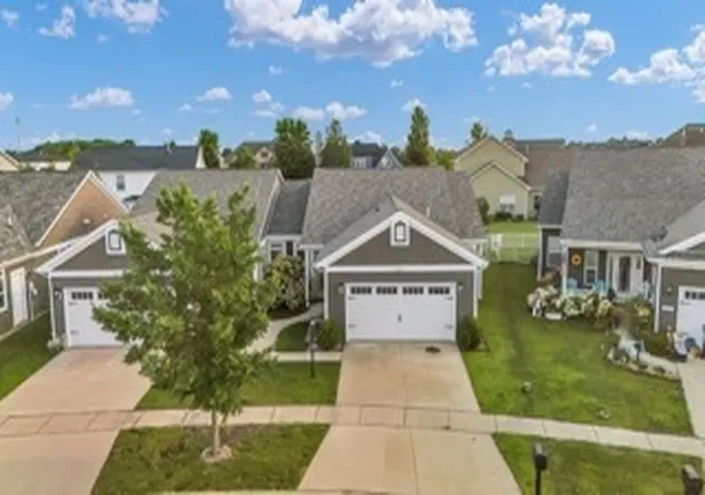 2nd image of 3011 E Stillwater Landing, Urbana, IL 61802 | MLS# 12722454