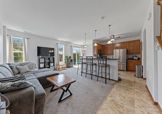 Photo 3 of Townhouse for sale at 15263 Kenmare Cir, Manhattan, IL 60442 | MLS# 12722469 | Listing updated on 2026-09-24