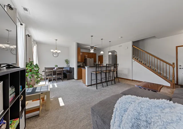 Photo 3 of Townhouse for sale at 15263 Kenmare Cir, Manhattan, IL 60442 | MLS# 12722469 | Listing updated on 2026-09-24