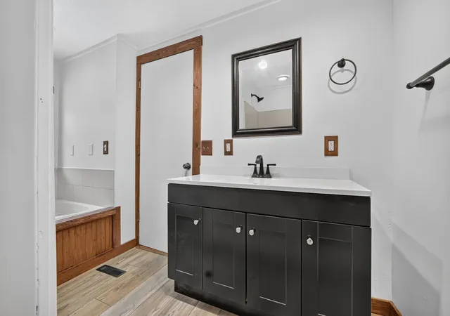 Photo 2 of Single family home for sale at 6740 Rydberg Rd, Rockford, IL 61109 | MLS# 12722493 | Listing updated on 2026-10-09