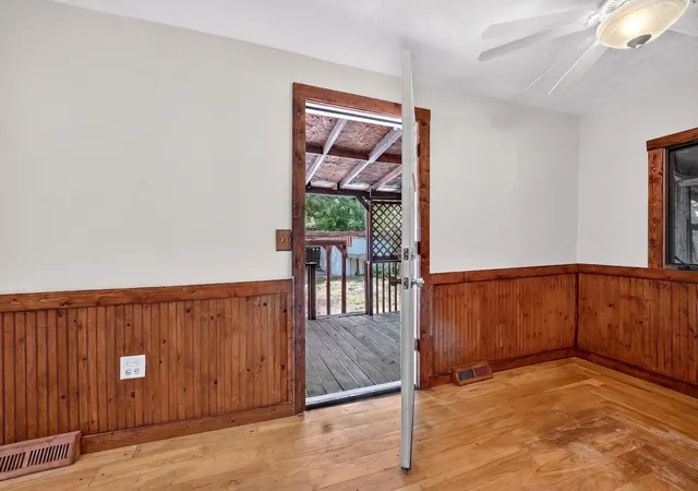 Photo 3 of Single family home for sale at 6740 Rydberg Rd, Rockford, IL 61109 | MLS# 12722493 | Listing updated on 2026-10-09
