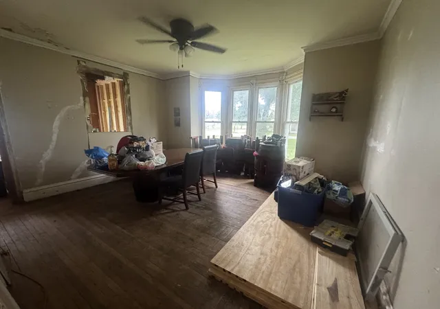Photo 3 of Single family home for sale at 504 Washington St, Keithsburg, IL 61442 | MLS# 12722564 | Listing updated on 2026-09-08