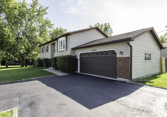 Photo 2 of Single family home for sale at 38484 N North Shore Ave, Beach Park, IL 60087 | MLS# 12722576 | Listing updated on 2026-08-09