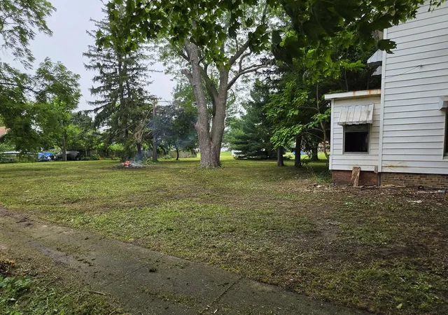 Photo 4 of Single family home for sale at 202 S 1st Street, Chatsworth, IL 60921 | MLS# 12722589 | Listing updated on 2026-09-02