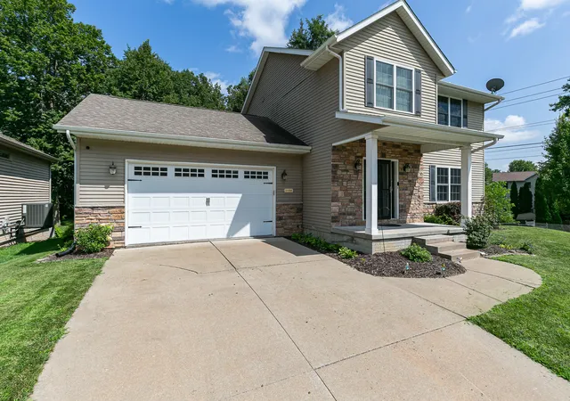 Photo 2 of Sale Pending at 2986 16th Street Ct, East Moline, IL 61244 | MLS# 12722630 | Listing updated on 2026-09-12