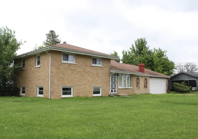 Single family home for sale at 7902 W 77th Street, Bridgeview, IL 60455 | MLS# 12722640