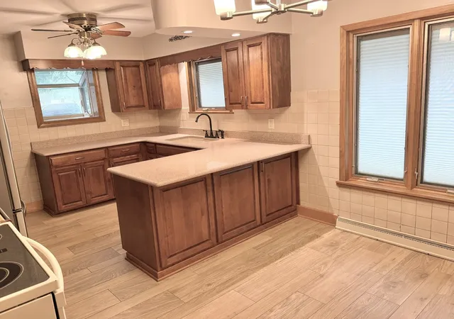 Photo 4 of Single family home for sale at 205 Oak St, Spring Valley, IL 61362 | MLS# 12722646 | Listing updated on 2026-08-09