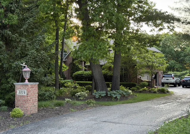 2nd image of 3314 Cardinal Ln, Spring Grove, IL 60081 | MLS# 12722684