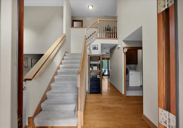 Photo 3 of Single family home for sale at 236 Isleview Dr, Oswego, IL 60543 | MLS# 12722695 | Listing updated on 2026-09-19