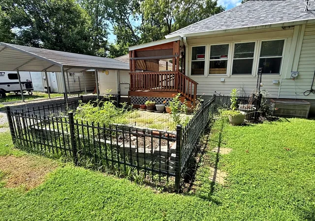 Photo 32 of Single family home for sale at 1018 Market St, Metropolis, IL 62960 | MLS# 12722696 | Listing updated on 2026-09-28