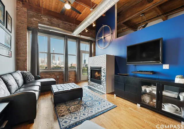 Photo 2 of Condo for sale at 1500 W Monroe St #623, Chicago, IL 60607 | MLS# 12722706 | Listing updated on 2026-09-14