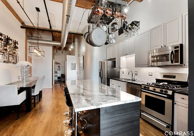 Photo 3 of Condo for sale at 1500 W Monroe St #623, Chicago, IL 60607 | MLS# 12722706 | Listing updated on 2026-09-14