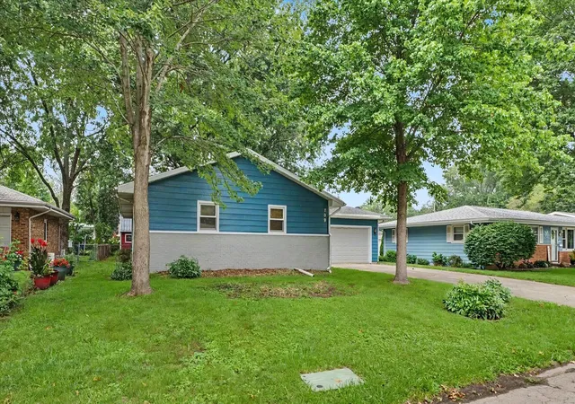 Photo 3 of Single family home for sale at 709 Mikel Dr, Rantoul, IL 61866 | MLS# 12722731 | Listing updated on 2026-09-04
