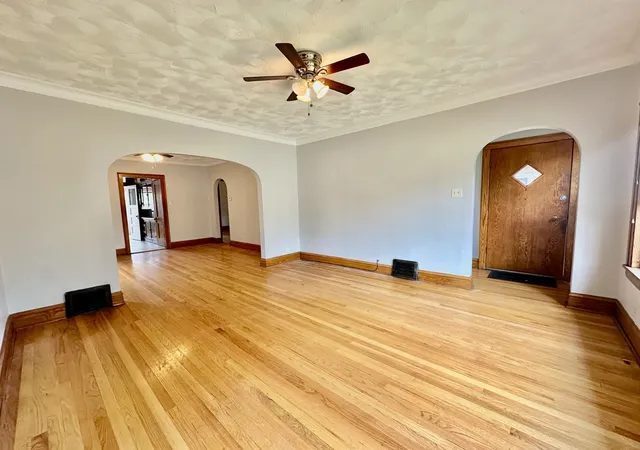 4th image of 2010 S 11Th Ave, Maywood, IL 60153 | MLS# 12722748