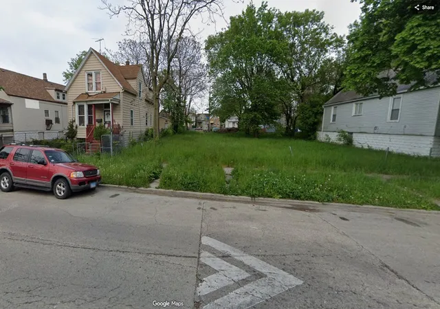 Photo 1 of Land for sale at 6919 S May St, Chicago, IL 60621 | MLS# 12722825 | Listing updated on 2026-08-09