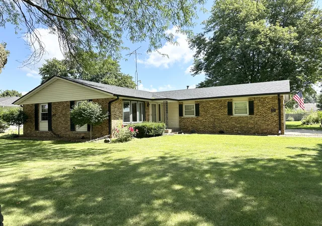 1st image of 1130 Cardinal Dr, Bourbonnais, IL 60914 | MLS# 12722847