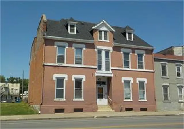 Multi family home for sale at 710 W 3rd Street, Davenport, IA 52802 | MLS# 12722899