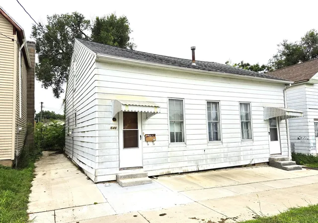 Photo 2 of Single family home for sale at 646 Payson Ave, Quincy, IL 62301 | MLS# 12722904 | Listing updated on 2026-09-21