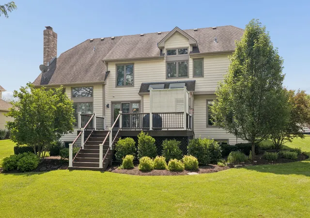 Photo 3 of Single family home for sale at 26w144 Houghton Ln, Winfield, IL 60190 | MLS# 12722917 | Listing updated on 2026-09-23