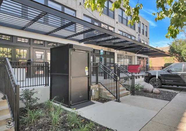 Listing Photo 3 - Condo for sale at University Commons, Unit 341 1151 W 15th Street, University Commons, Chicago, IL 60608 | Built Year: 1916-2007