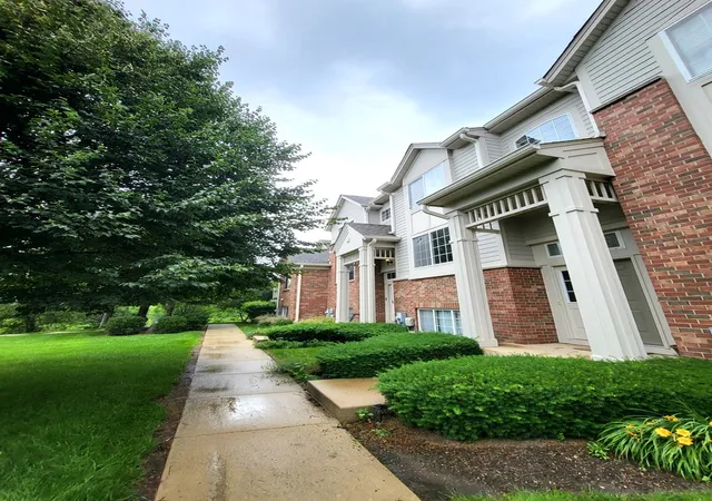 Photo 1 of Townhouse for sale at 3348 Cameron Dr, Elgin, IL 60124 | MLS# 12722941 | Listing updated on 2026-08-09