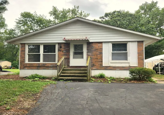 Photo 1 of Single family home for sale at 111 Woodland Dr, Round Lake Beach, IL 60073 | MLS# 12722968 | Listing updated on 2026-09-02