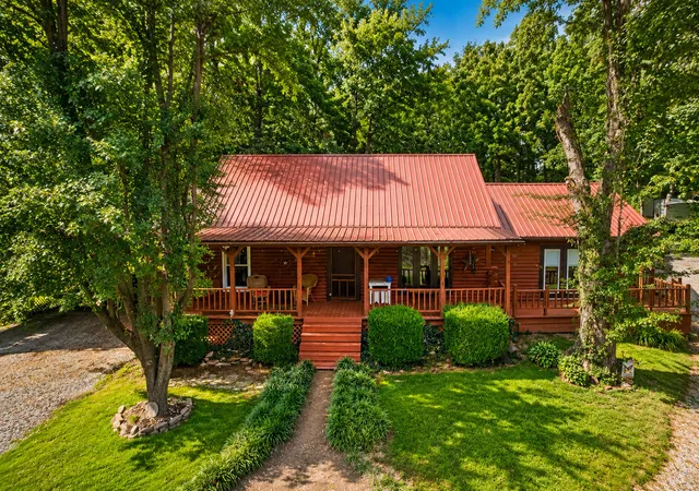 Photo 1 of Single family home for sale at 690 Ganntown Ln, Grantsburg, IL 62943 | MLS# 12722975 | Listing updated on 2026-08-09