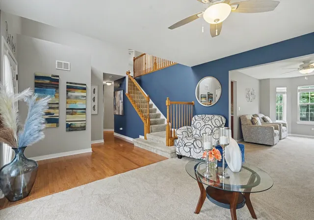 Photo 3 of Single family home for sale at 1305 Glenridge Ct N, Minooka, IL 60447 | MLS# 12722978 | Listing updated on 2026-09-14