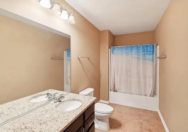 Photo 4 of Single family home for sale at 4180 SE Heartleaf Ln, Naperville, IL 60564 | MLS# 12723038 | Listing updated on 2026-10-07