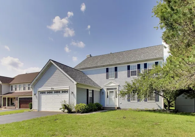 Photo 2 of Single family home for sale at 14106 Glenwood Ct, Libertyville, IL 60048 | MLS# 12723059 | Listing updated on 2026-08-13