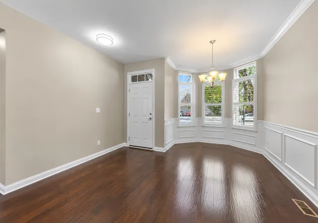 Photo 3 of Condo for sale at 1636 Castle Lawn Ct, Naperville, IL 60565 | MLS# 12723083 | Listing updated on 2026-08-27
