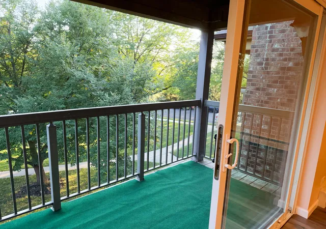Photo 3 of Condo for sale at 753 S Dwyer Ave #E, Arlington Heights, IL 60005 | MLS# 12723168 | Listing updated on 2026-08-15