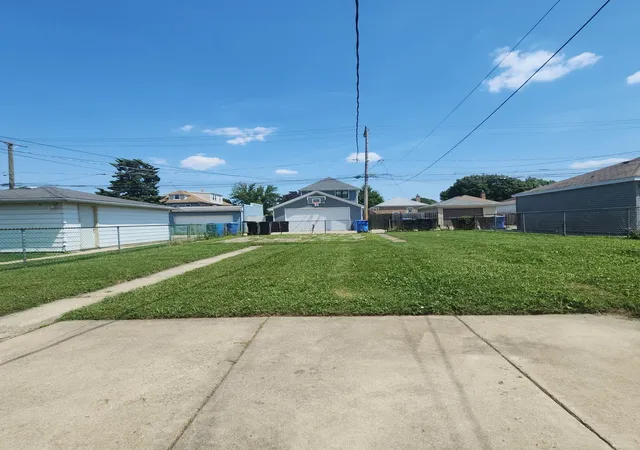 Photo 36 of Single family home for sale at 5151 S Natchez Ave, Chicago, IL 60638 | MLS# 12723243 | Listing updated on 2026-09-03