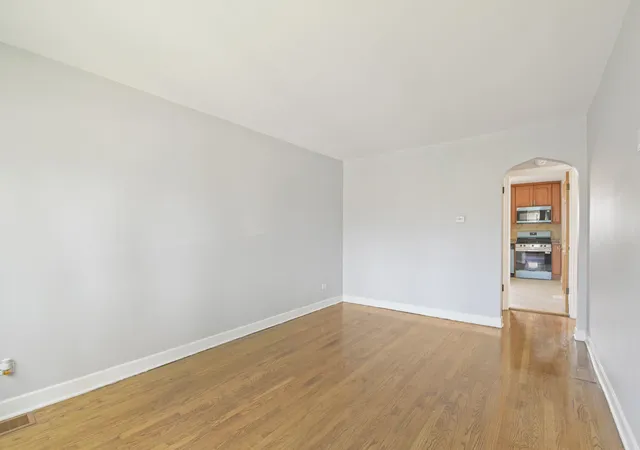 Photo 4 of Single family home for sale at 5151 S Natchez Ave, Chicago, IL 60638 | MLS# 12723243 | Listing updated on 2026-09-28