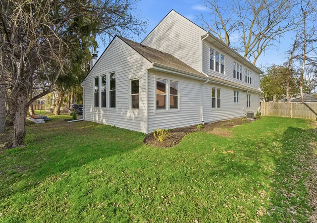 Photo 3 of Single family home for sale at 48 Birchwood Ave, Deerfield, IL 60015 | MLS# 12723257 | Listing updated on 2026-09-06