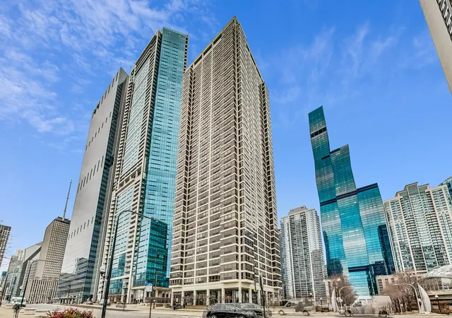 Photo 1 of Condo for sale at 360 E Randolph St #2502, Chicago, IL 60601 | MLS# 12723271 | Listing updated on 2026-08-09