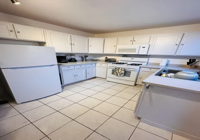 Photo 2 of Single family home for sale at 1515 N Lawndale Ave, Chicago, IL 60651 | MLS# 12723292 | Listing updated on 2026-08-28